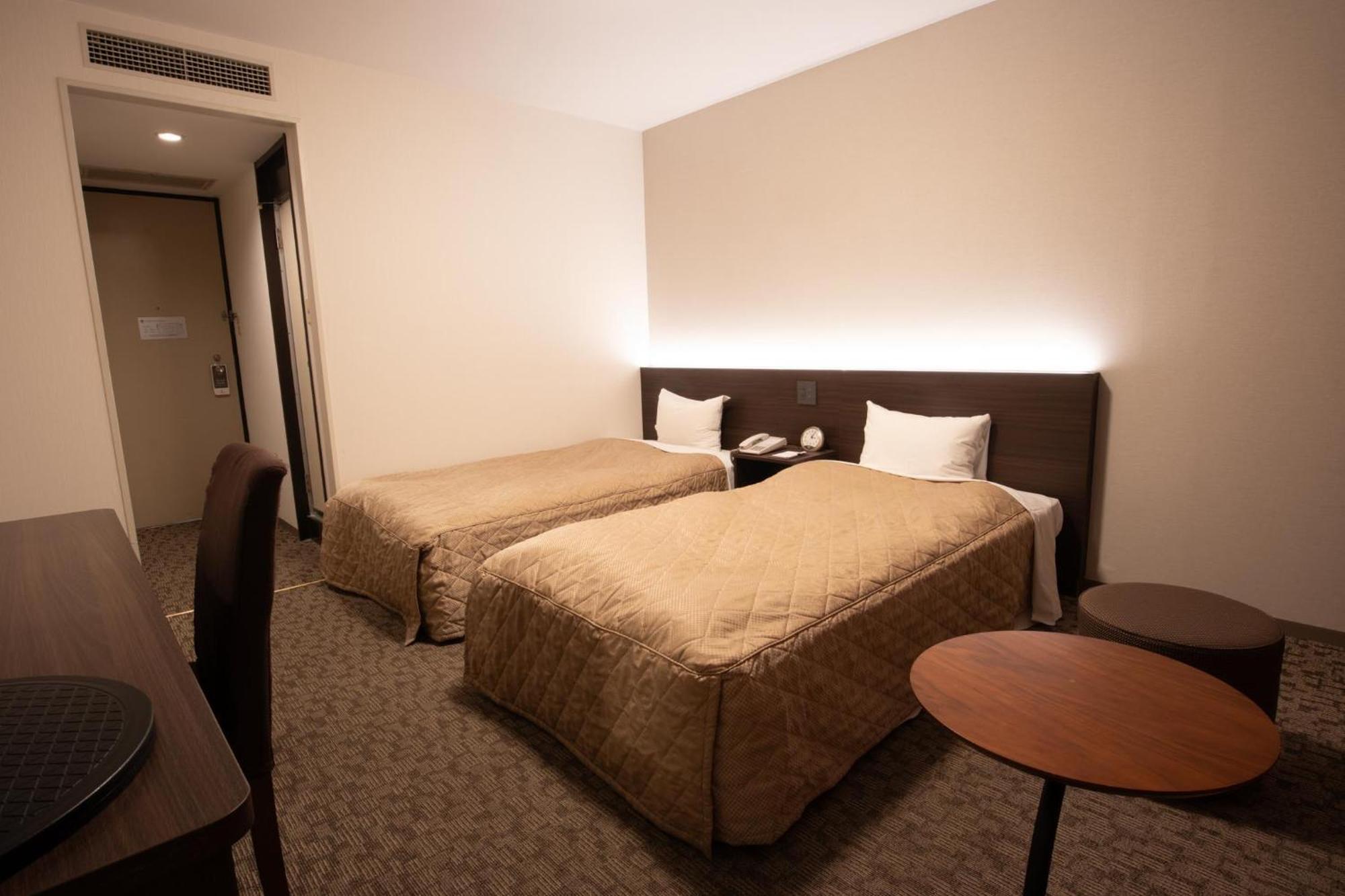 מטסויאמה Hotel Aisul Matsuyama חדר תמונה