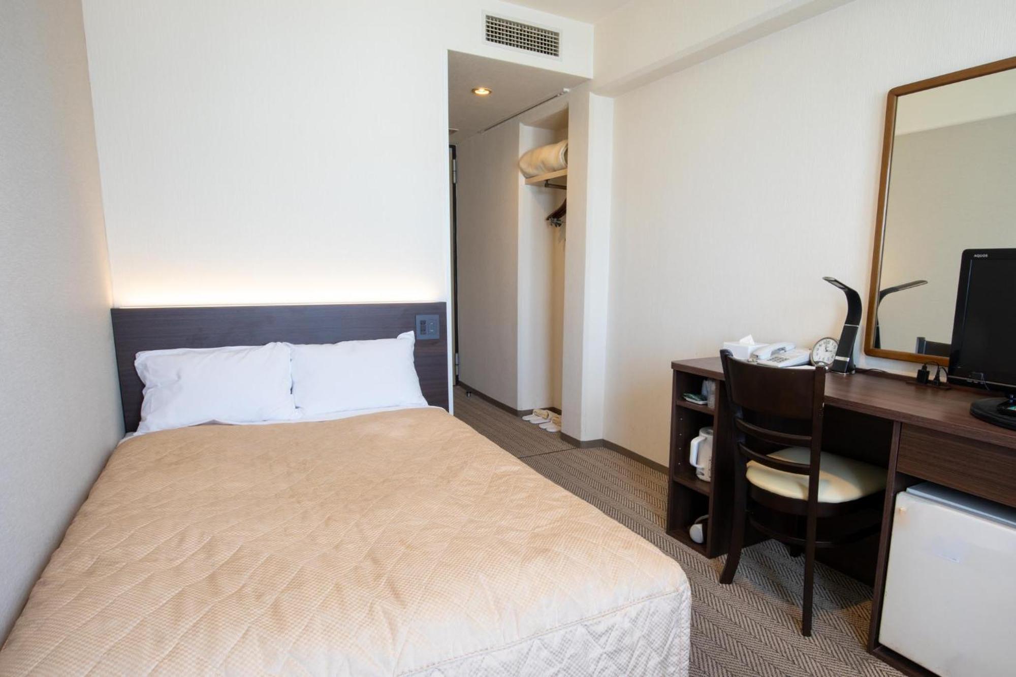 מטסויאמה Hotel Aisul Matsuyama חדר תמונה